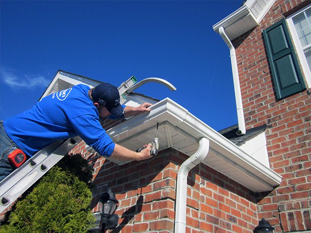 We Provide An Affordable Gutter Repair Service | Vantage Roofing
